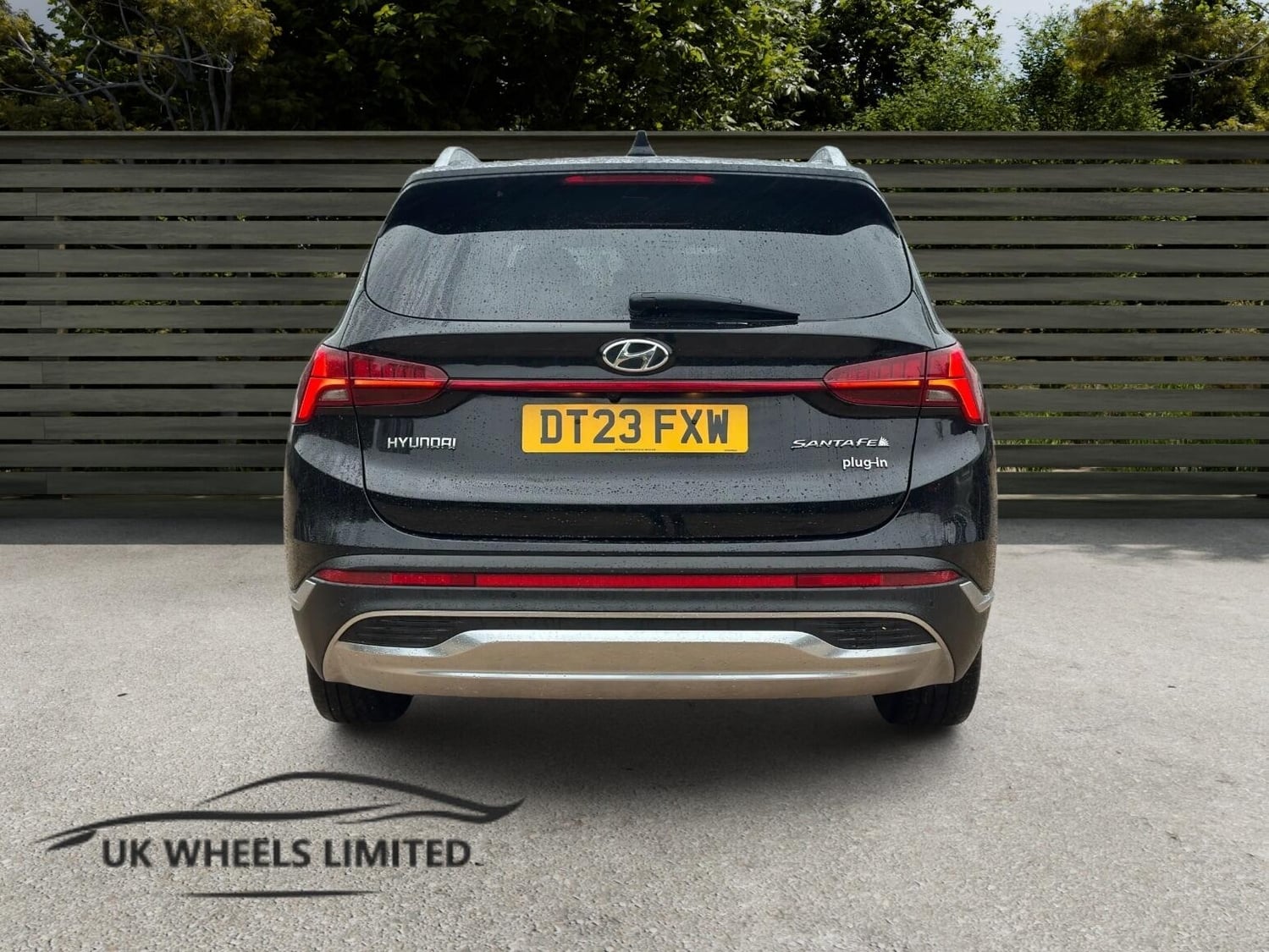 Hyundai Santa Fe 2023 - Cars in Barnet