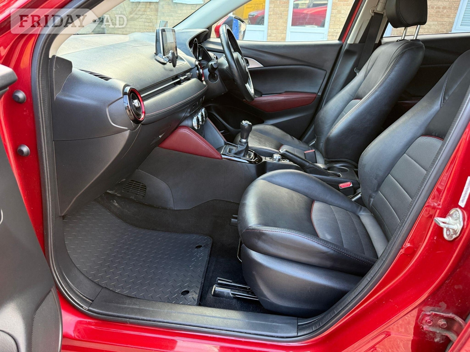 [ berth ]Mazda CX-3