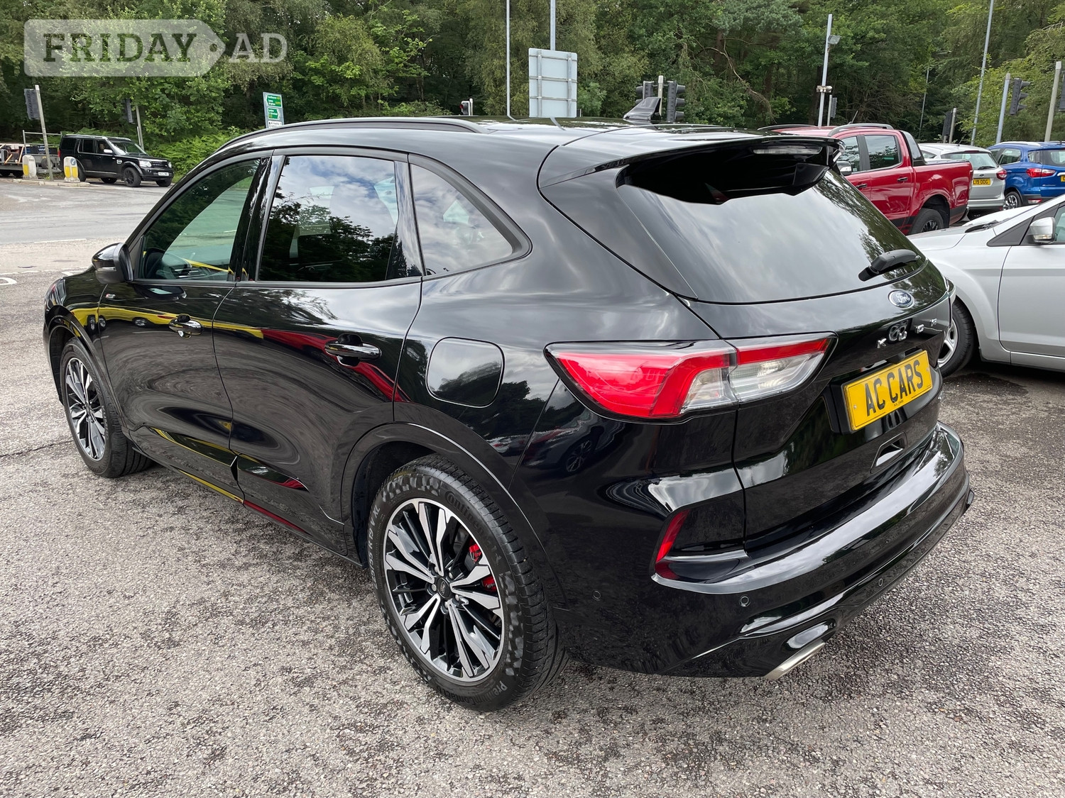 Ford Kuga 2023 - Cars