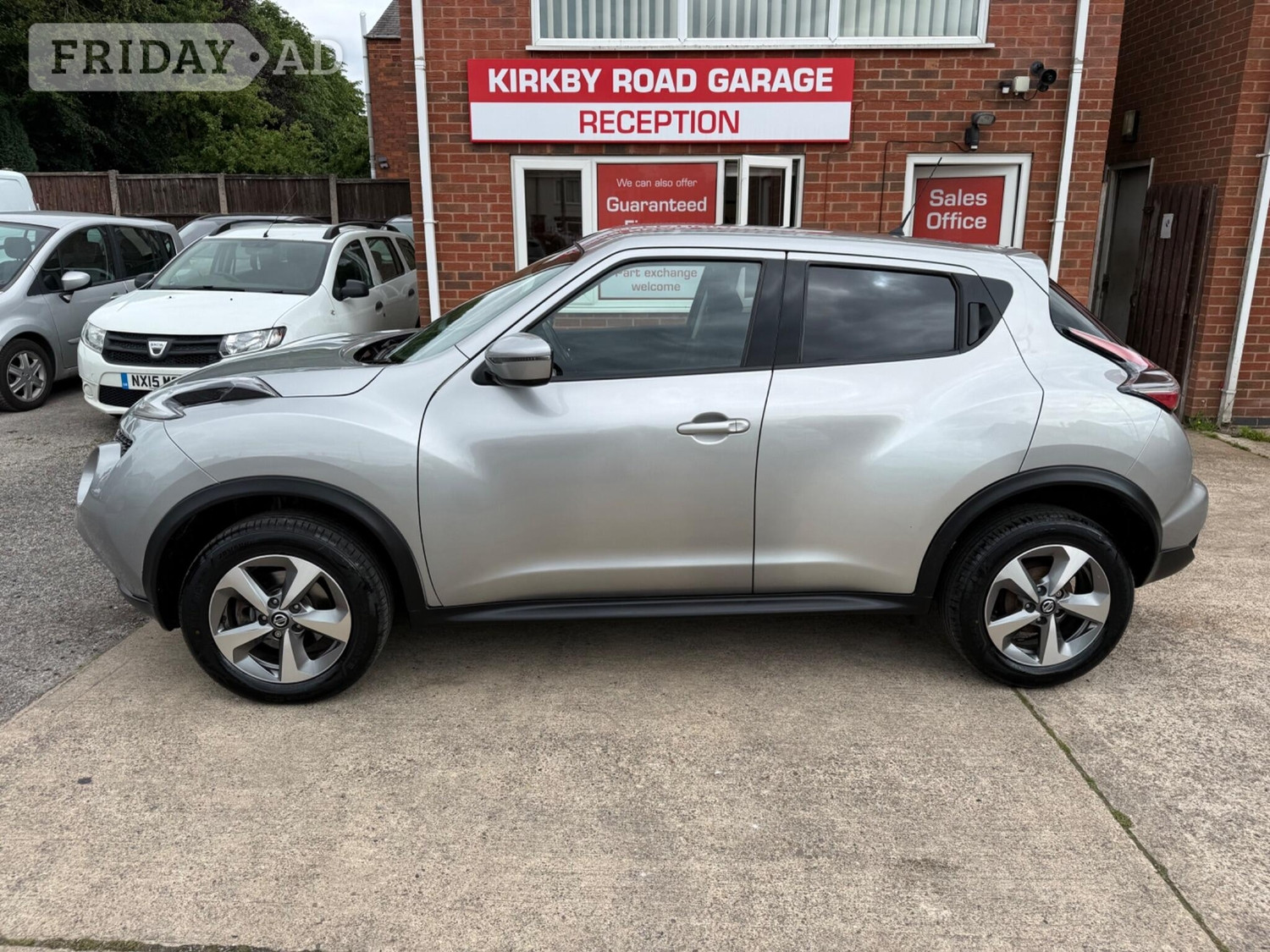 Nissan Juke 2019 - Cars