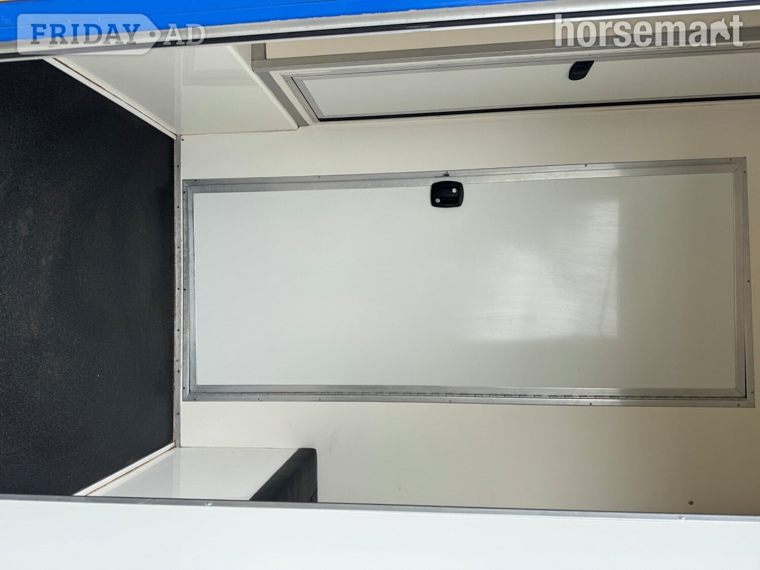 Alexanders Alexanders Renault Horsebox - Trailers & Horseboxes