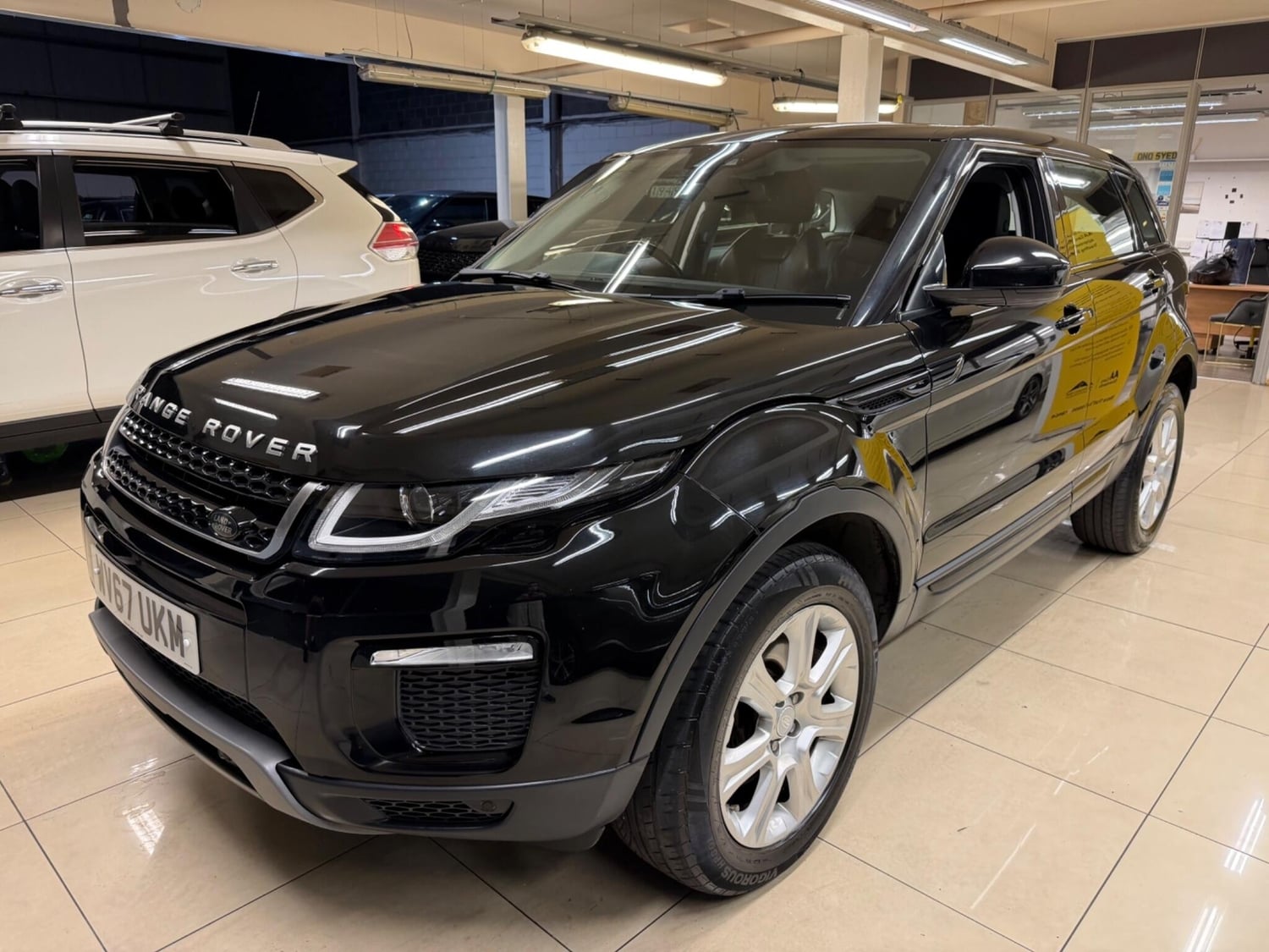 Land Rover Range Rover Evoque 2017 - Cars in Rotherham