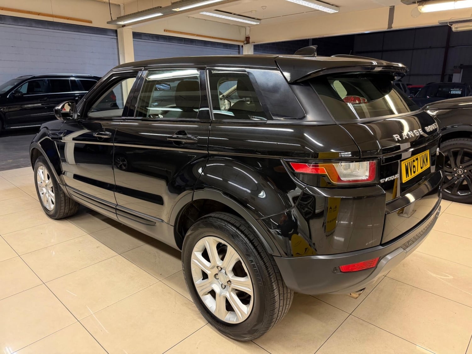 Land Rover Range Rover Evoque 2017 - Cars