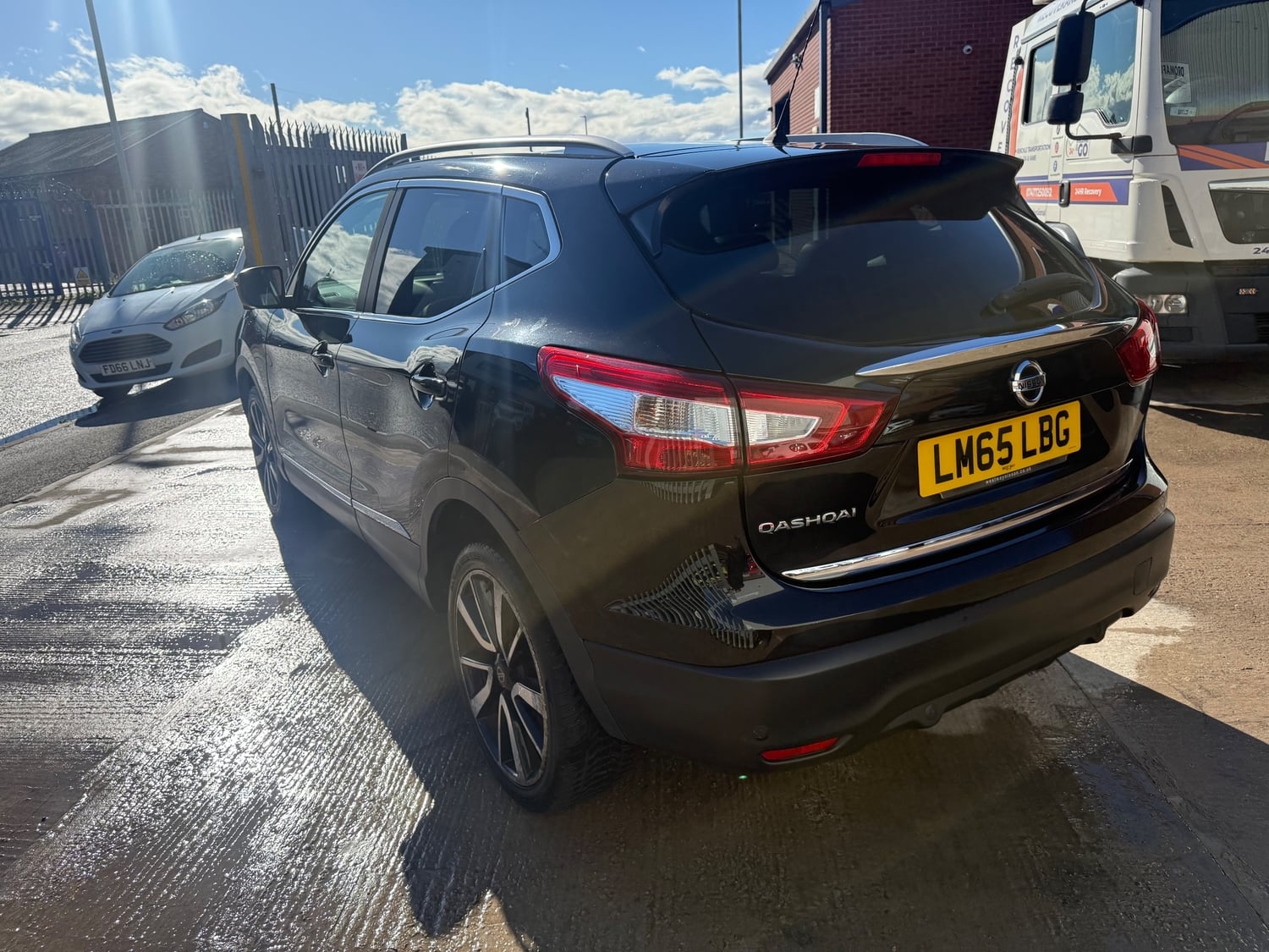 Nissan Qashqai 2015 - Cars
