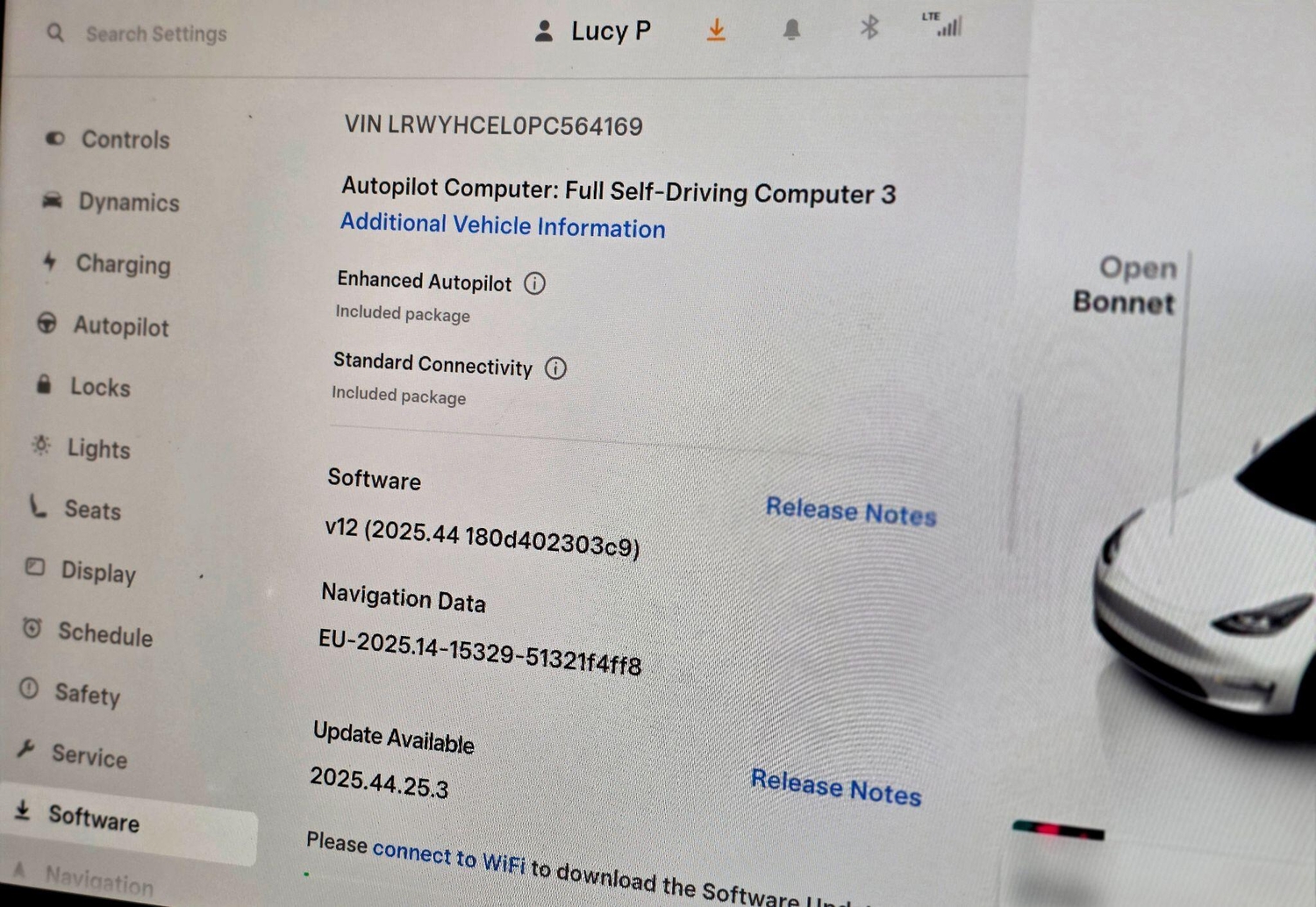 Tesla Model Y 2022 - Cars in Ashford