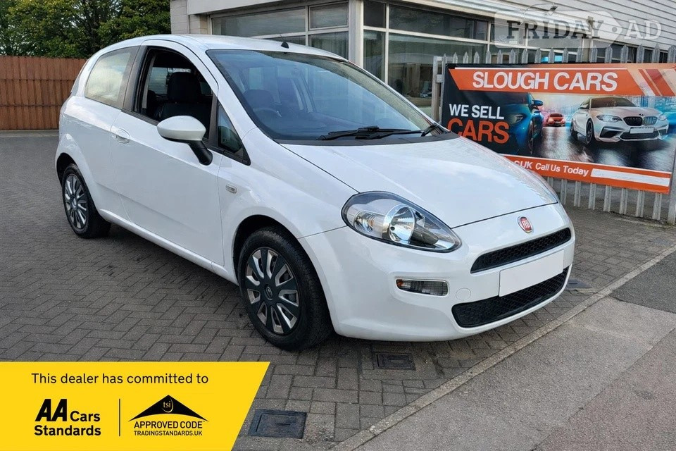 Fiat Punto 2013 in Slough