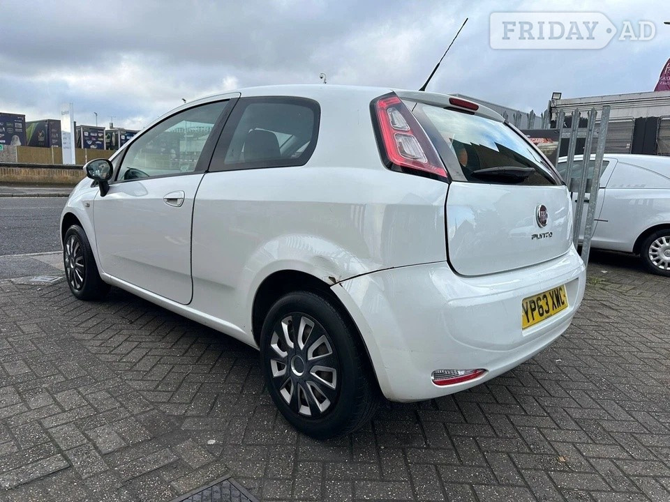 [ berth ]Fiat Punto