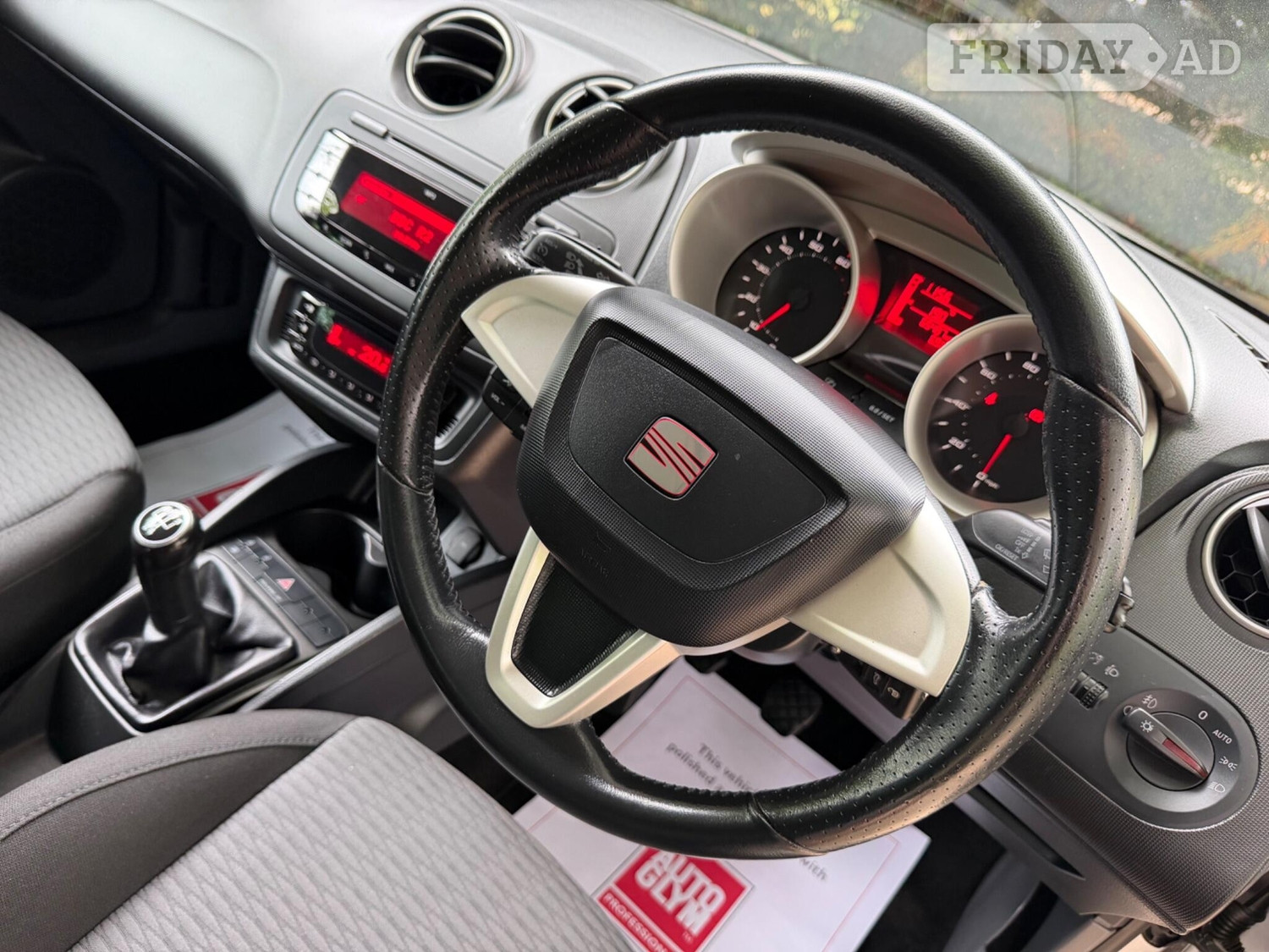 [ berth ]SEAT Ibiza