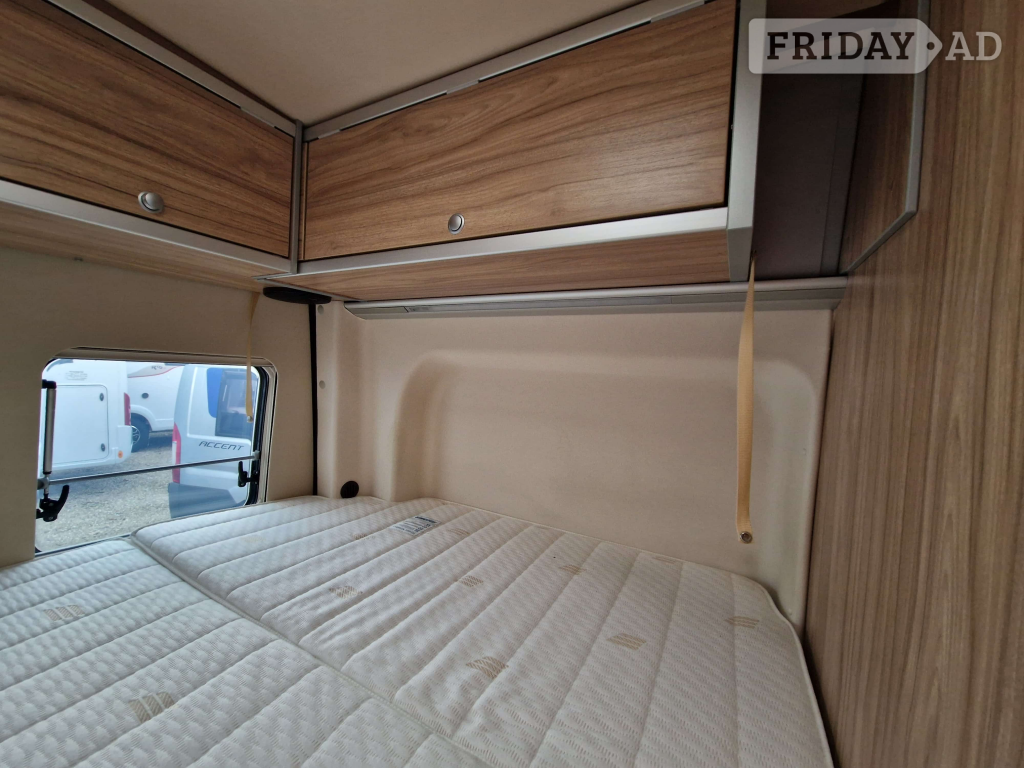 [2 berth ]Hymer Grand Canyon S CrossOver