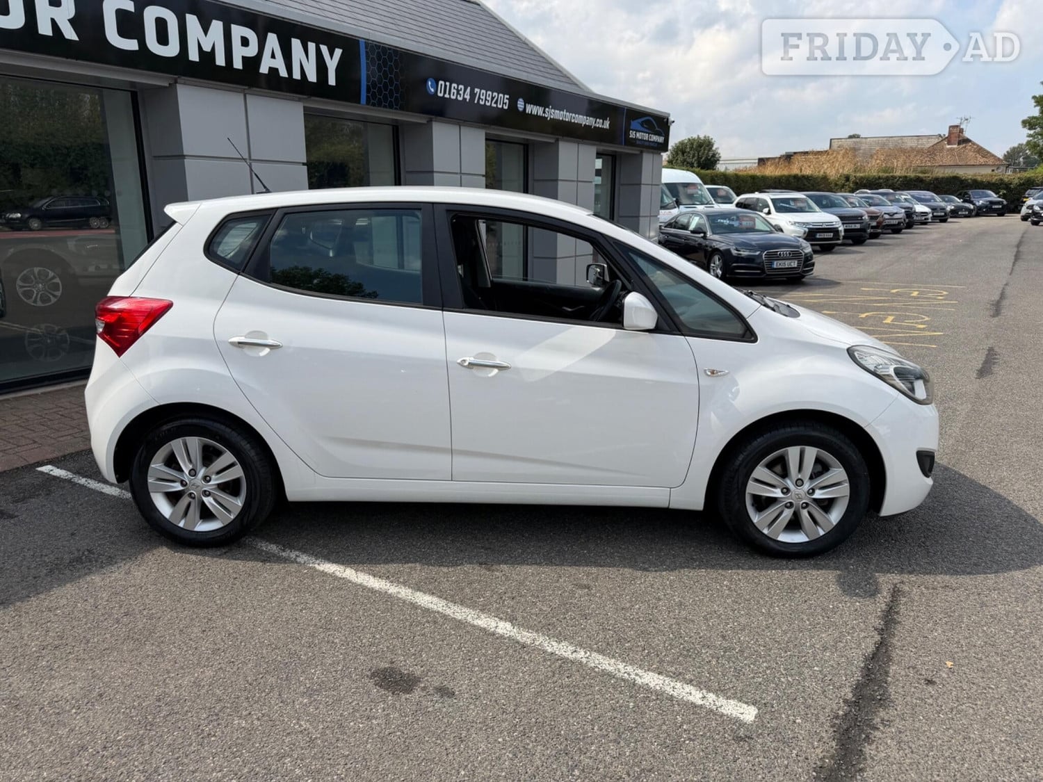 [ berth ]Hyundai ix20