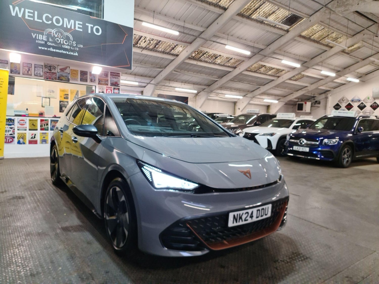 [ berth ]CUPRA Born
