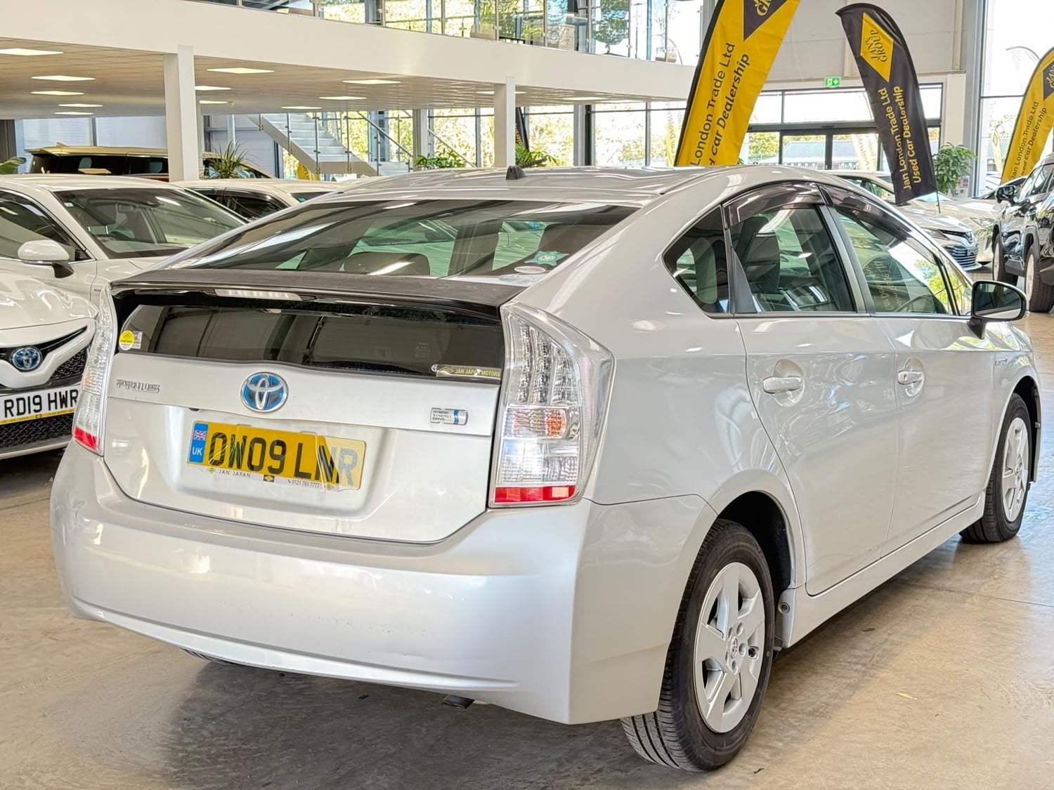 [ berth ]Toyota Prius