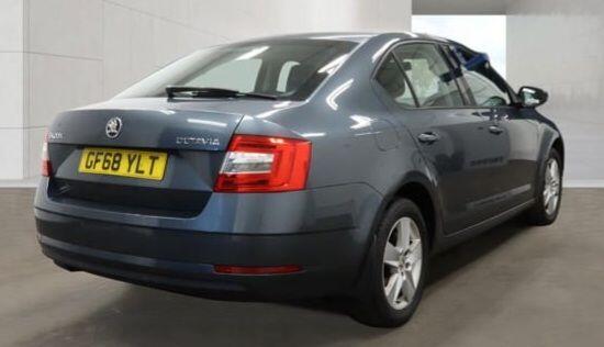 [ berth ]Skoda Octavia