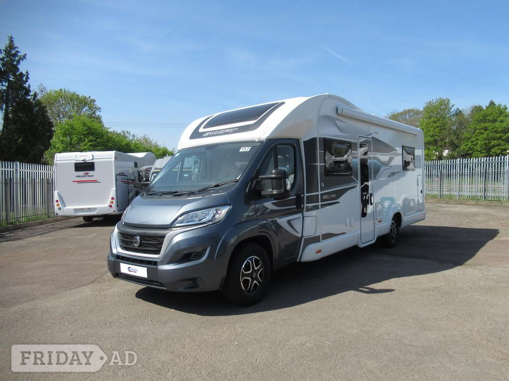 Swift Escape 674 Whitchurch