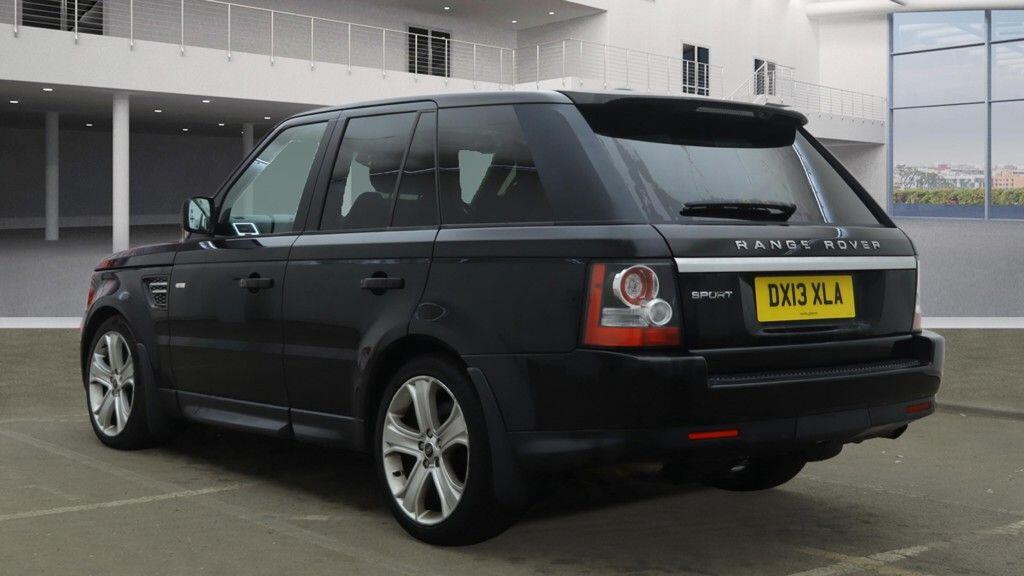 [ berth ]Land Rover Range Rover Sport