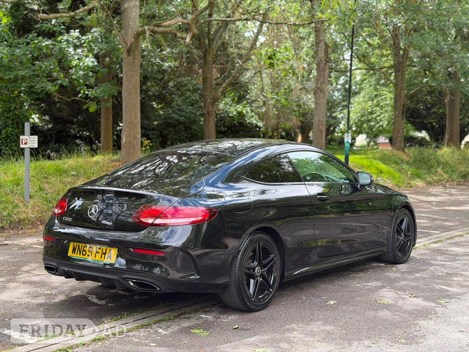 [ berth ]Mercedes-Benz C Class
