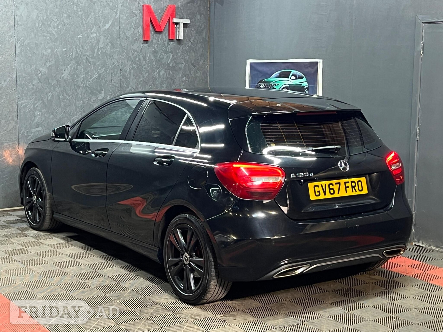 [ berth ]Mercedes-Benz A Class