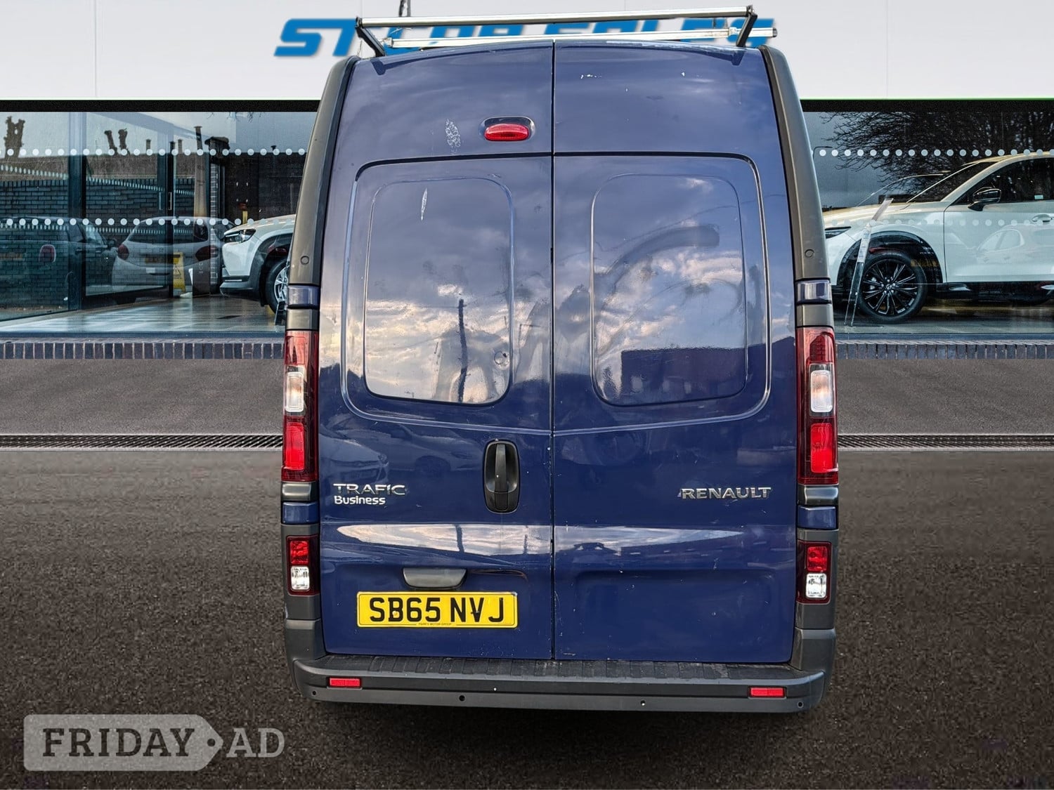 Renault Trafic 2015 - Vans & Commercial Vehicles