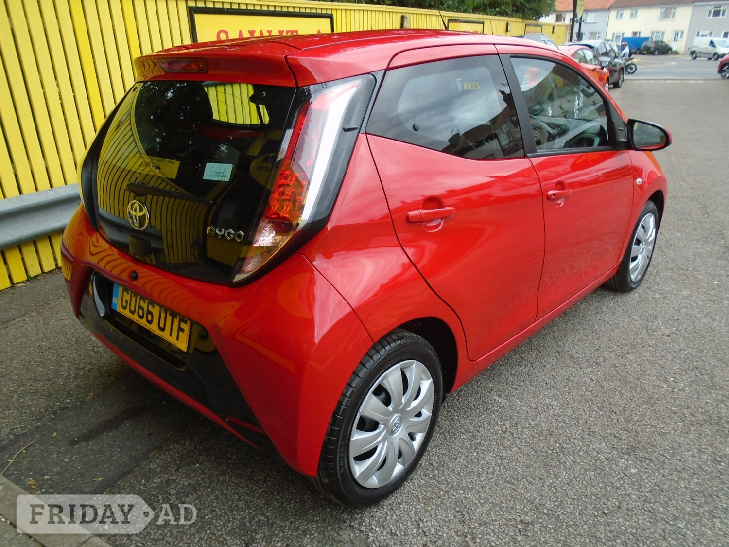 Toyota Aygo 2016 - Cars