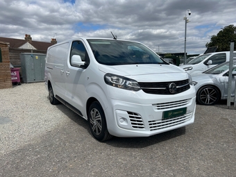 Vauxhall Vivaro 2023