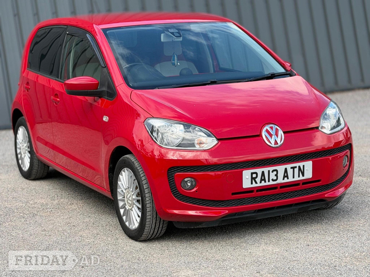 Volkswagen UP! 2013 - Cars