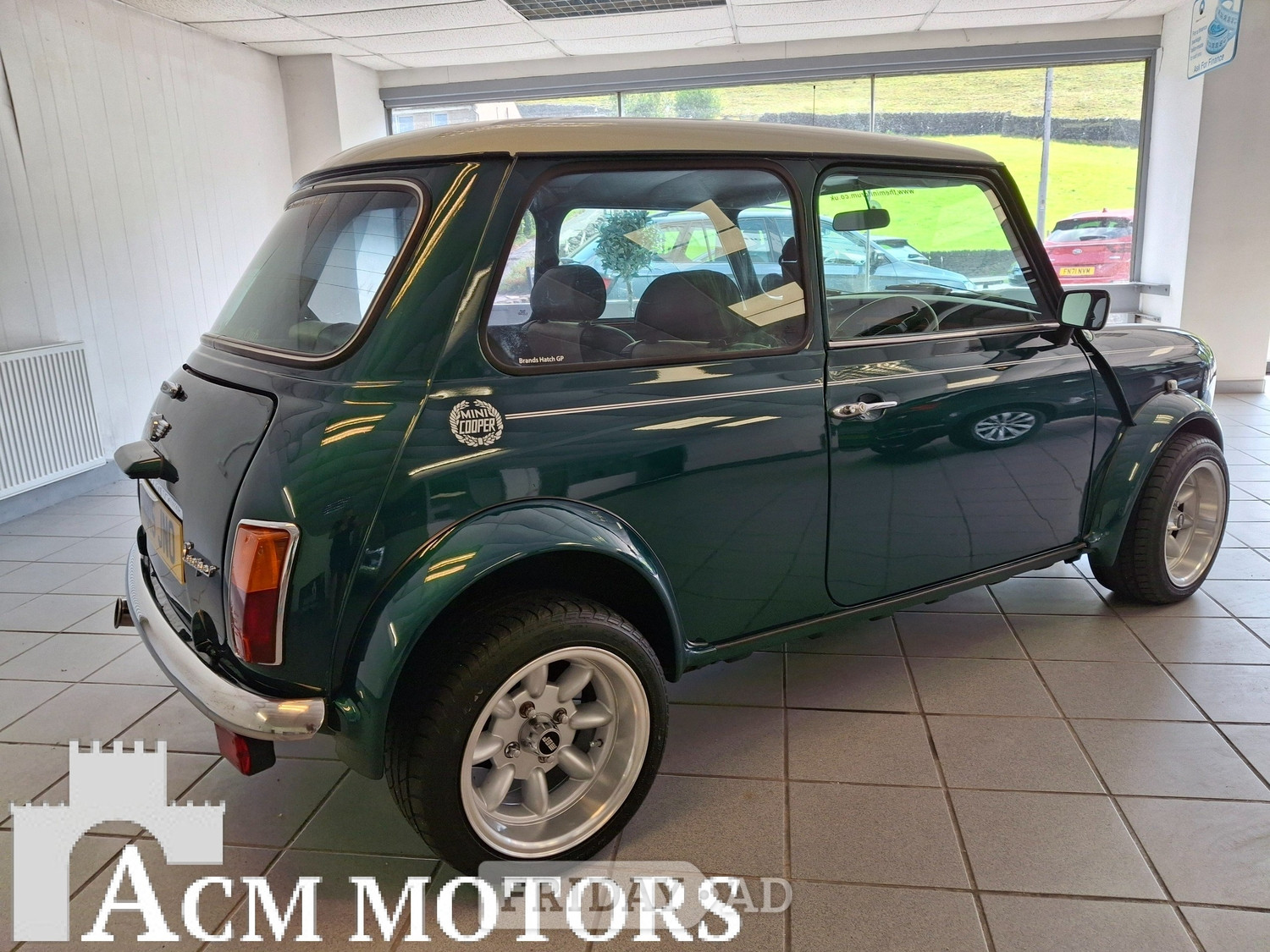 [ berth ]Rover Mini