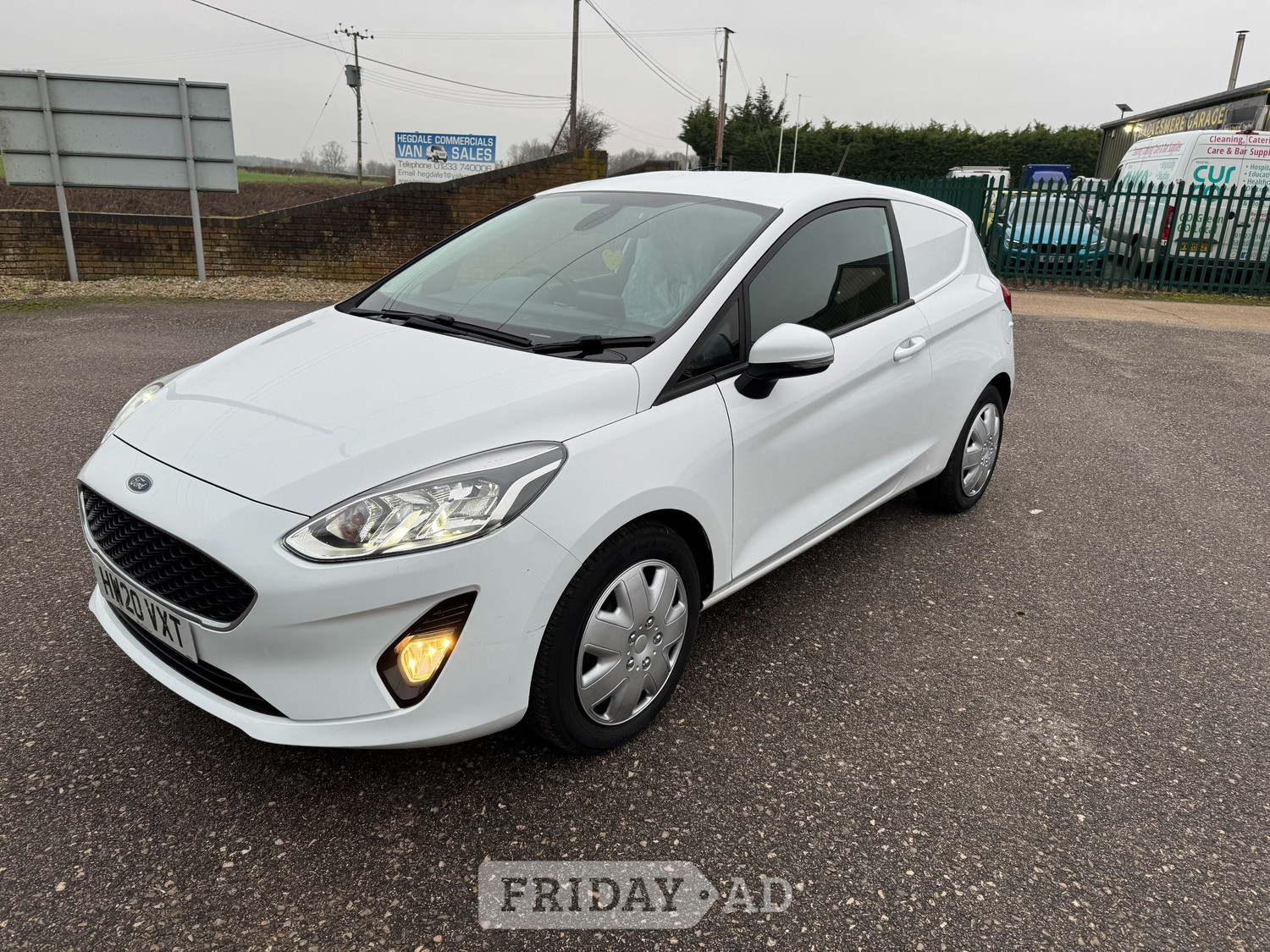 [ berth ]Ford Fiesta