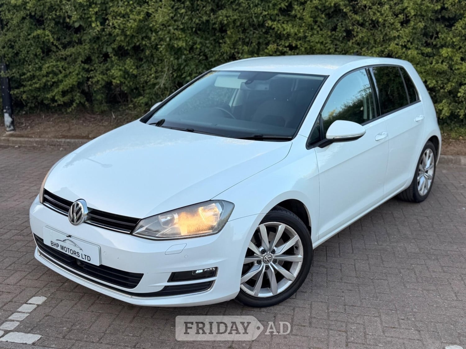 [ berth ]Volkswagen Golf