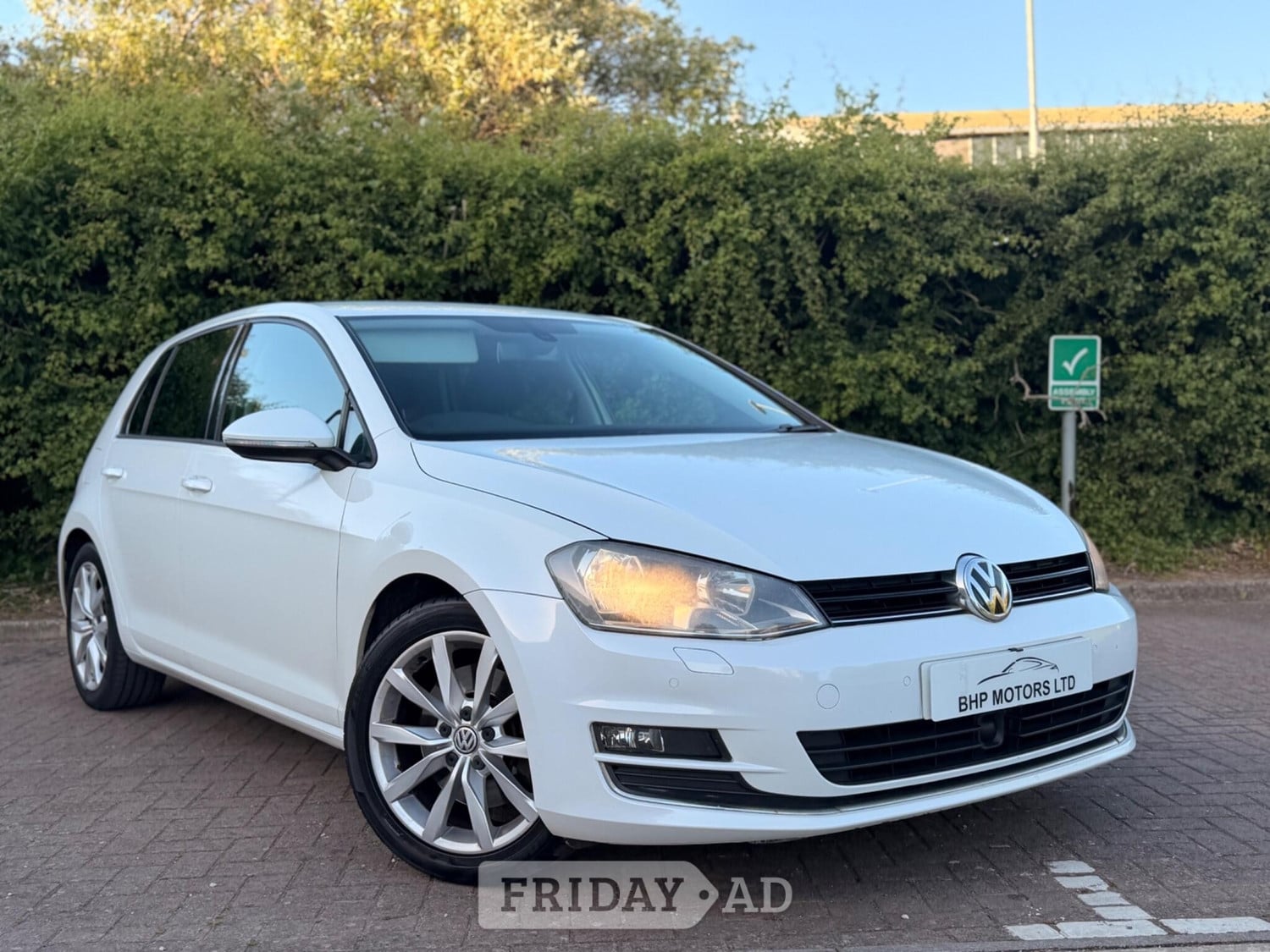 Volkswagen Golf 2013 in Swindon