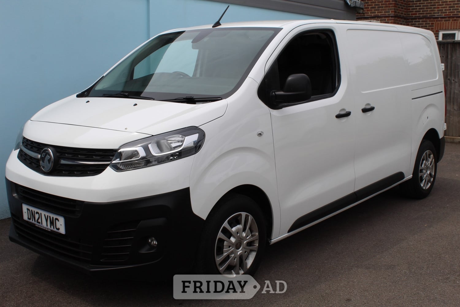 Vauxhall Vivaro 2021 - Vans & Commercial Vehicles