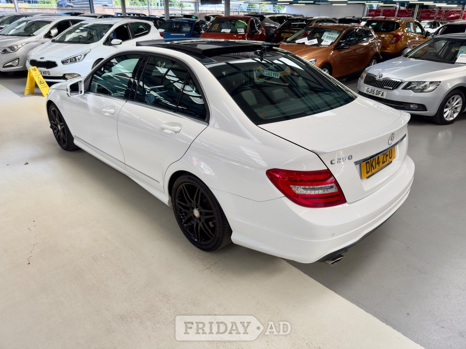 Mercedes-Benz C Class 2014 - Cars