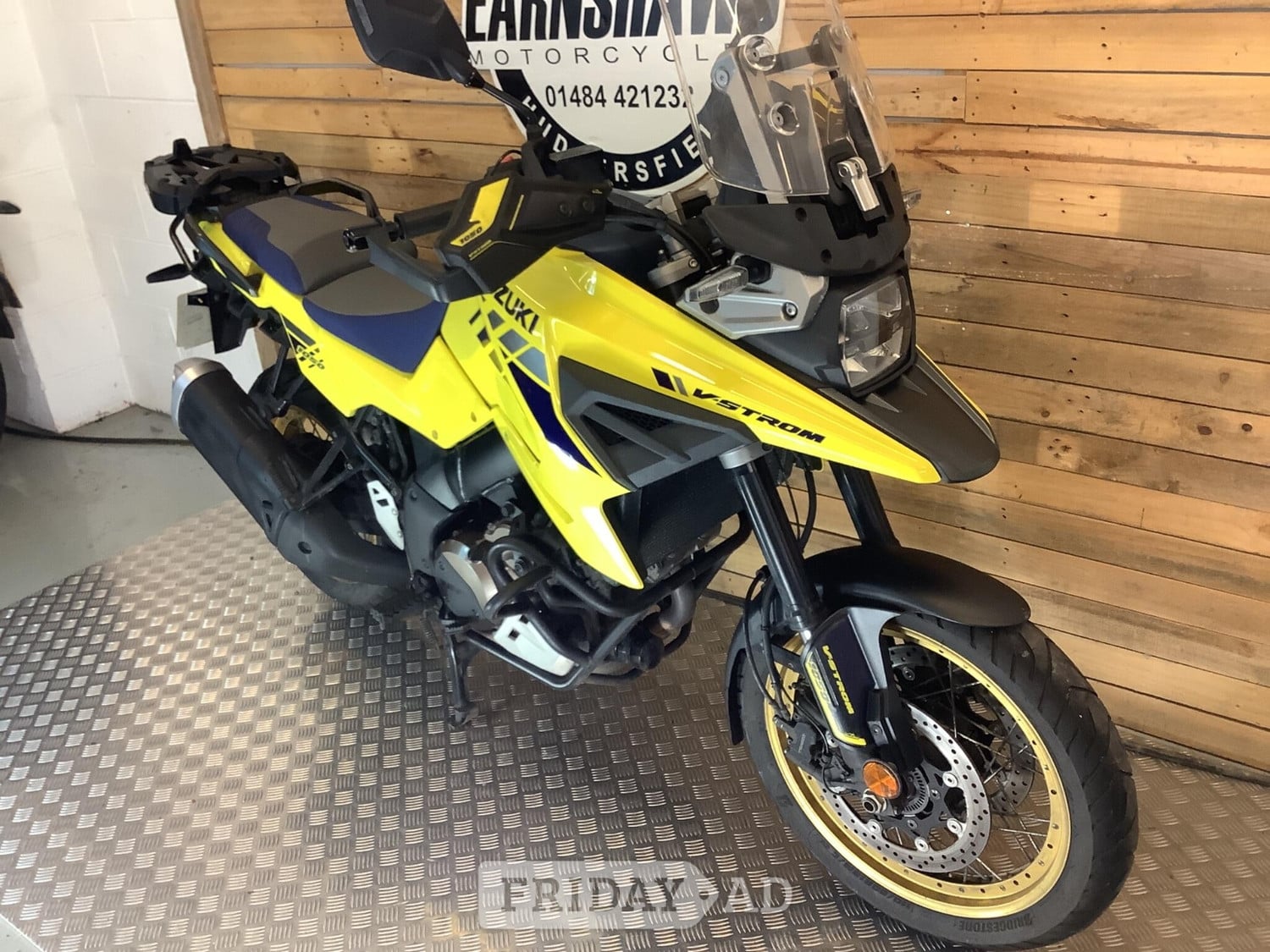 Suzuki V-Strom 2021 - Motorbikes, Scooters & Quads