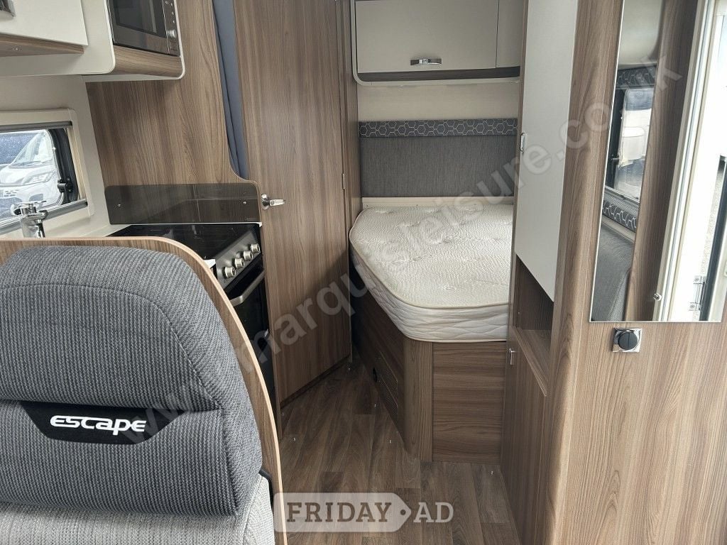 Swift Escape 664 2017 for sale - Motorhomes & Caravans in Chester Le Street
