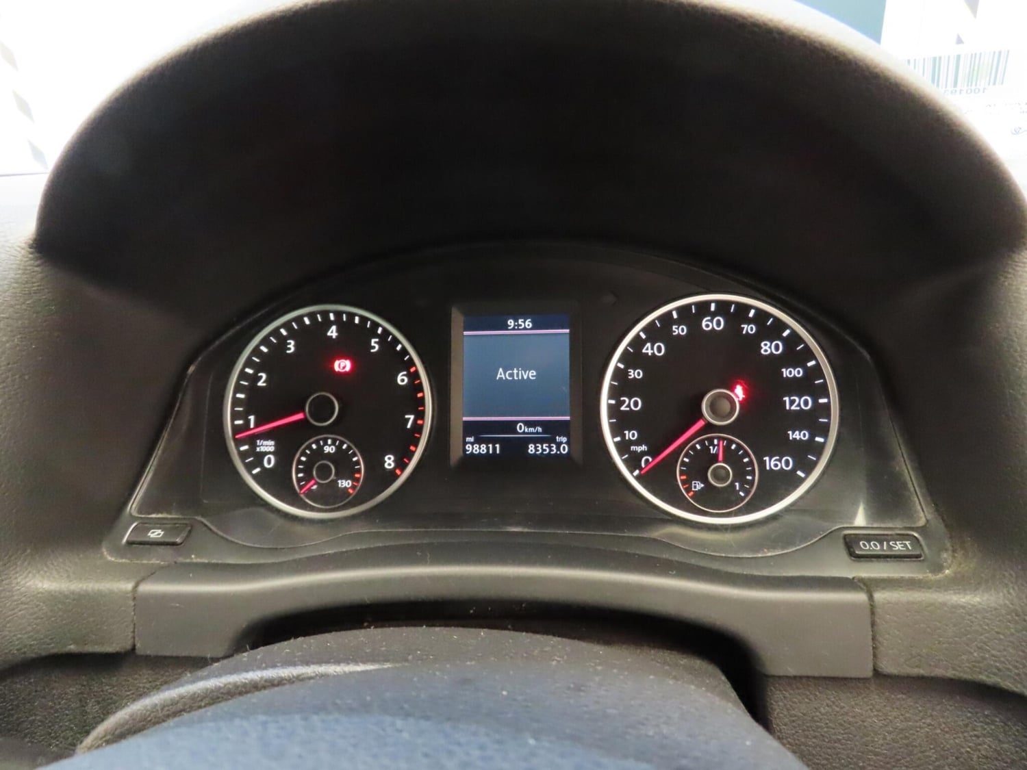 Volkswagen Tiguan 2012 - Cars