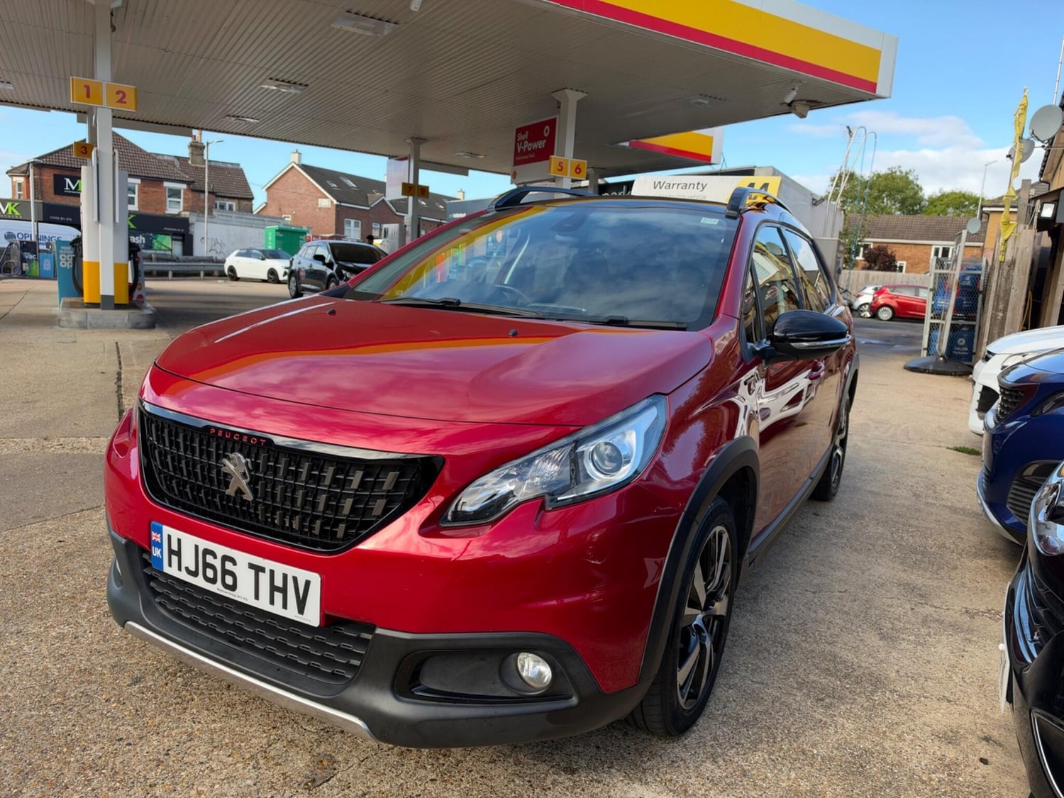 [ berth ]Peugeot 2008