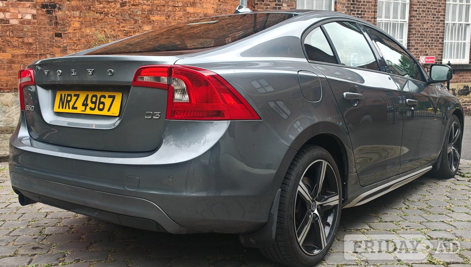 Volvo S60 2018 - Cars in Macclesfield