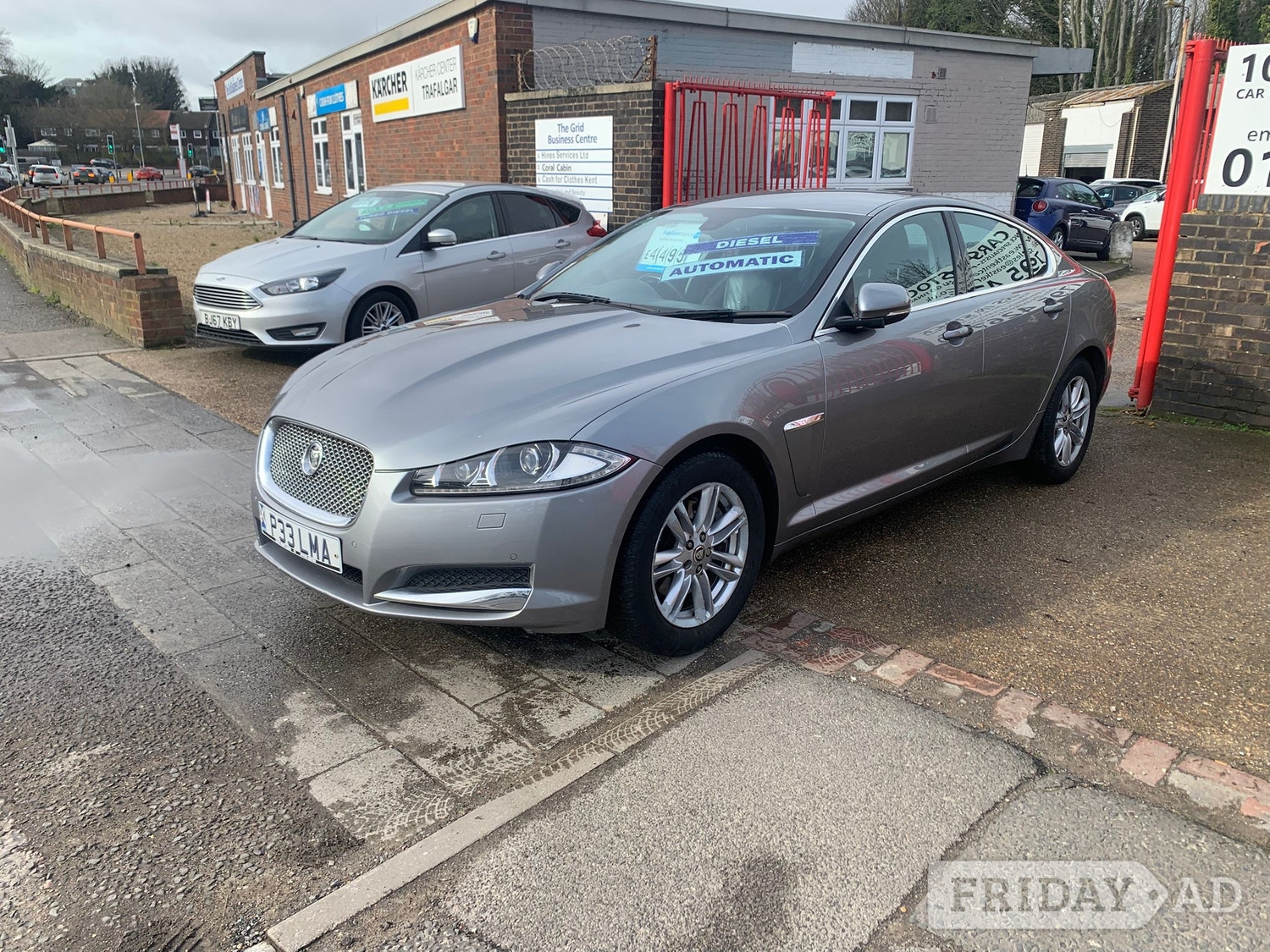 [ berth ]Jaguar XF
