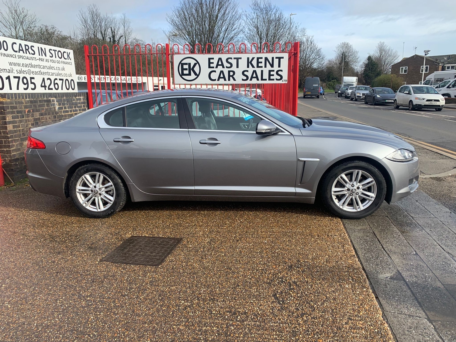 Jaguar XF 2013 - Cars in Sittingbourne