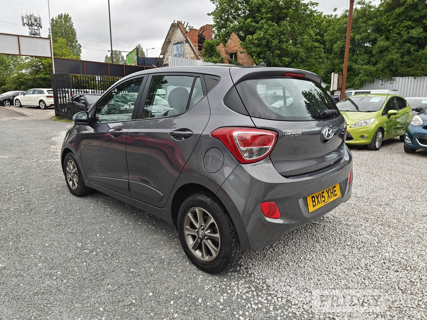 Hyundai i10 2015 - Cars