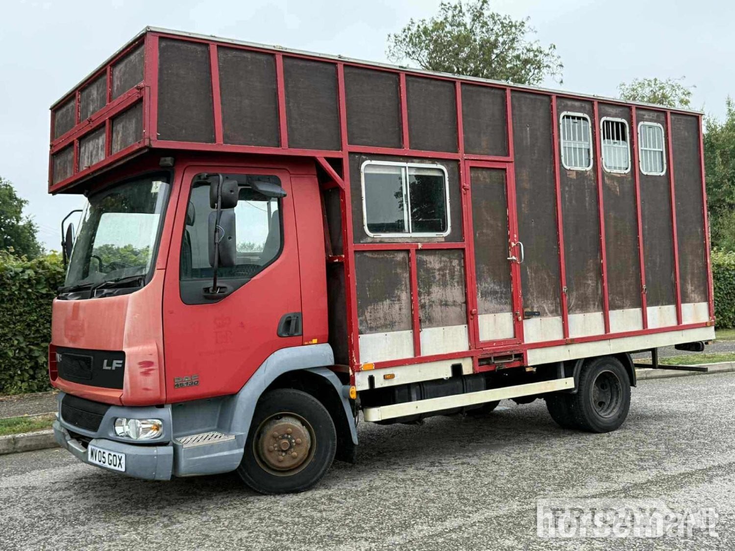 Box Van  DAF Horsebox in Woodford Halse