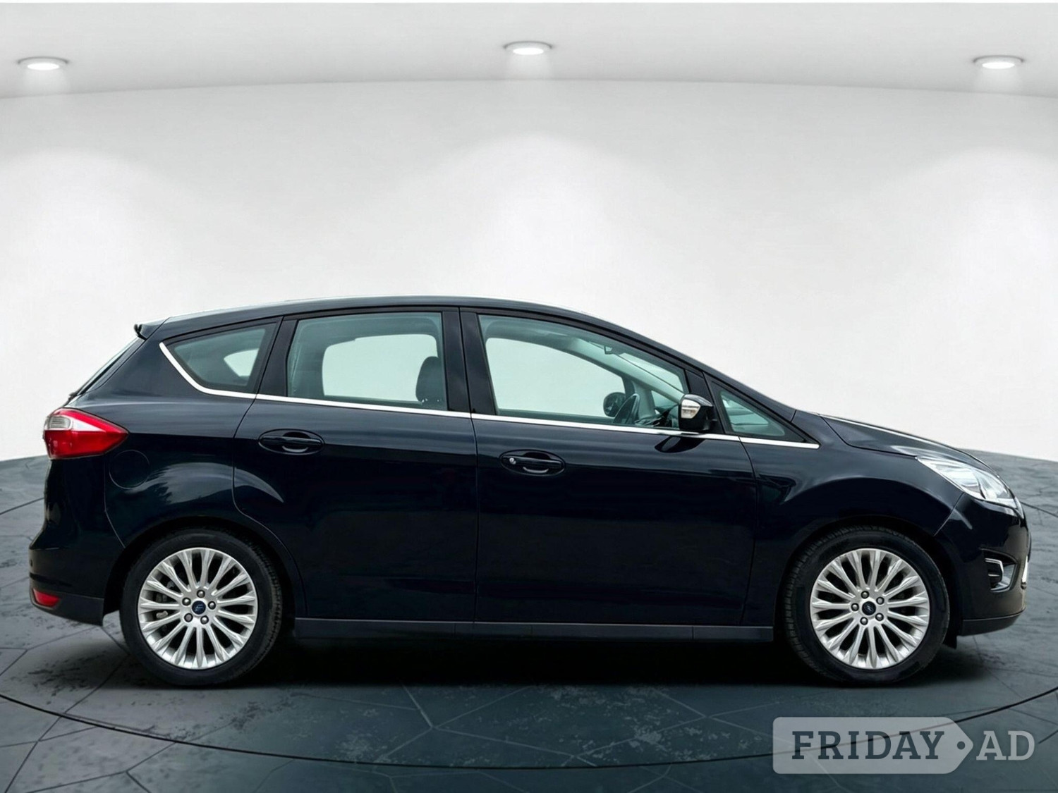 [ berth ]Ford C-MAX