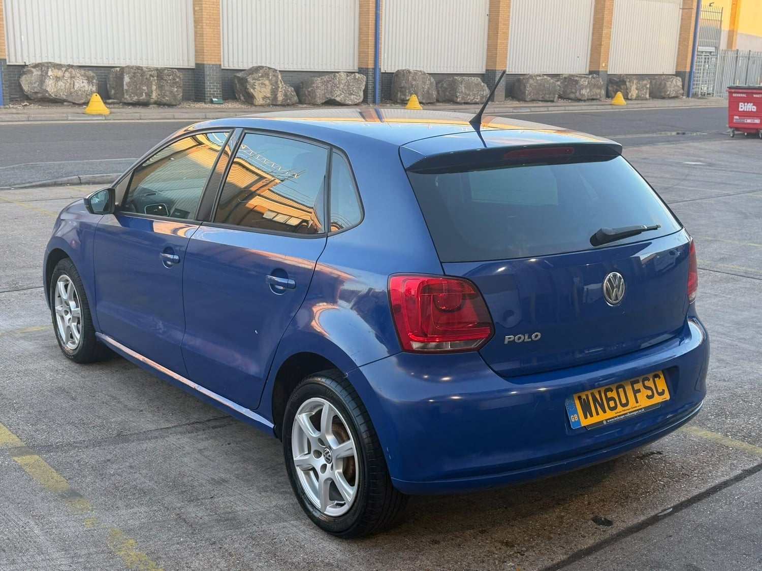 Volkswagen Polo 2010 - Cars in Wembley