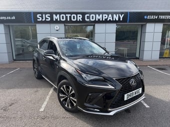 Lexus NX 2019
