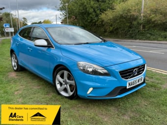 Volvo V40 2015