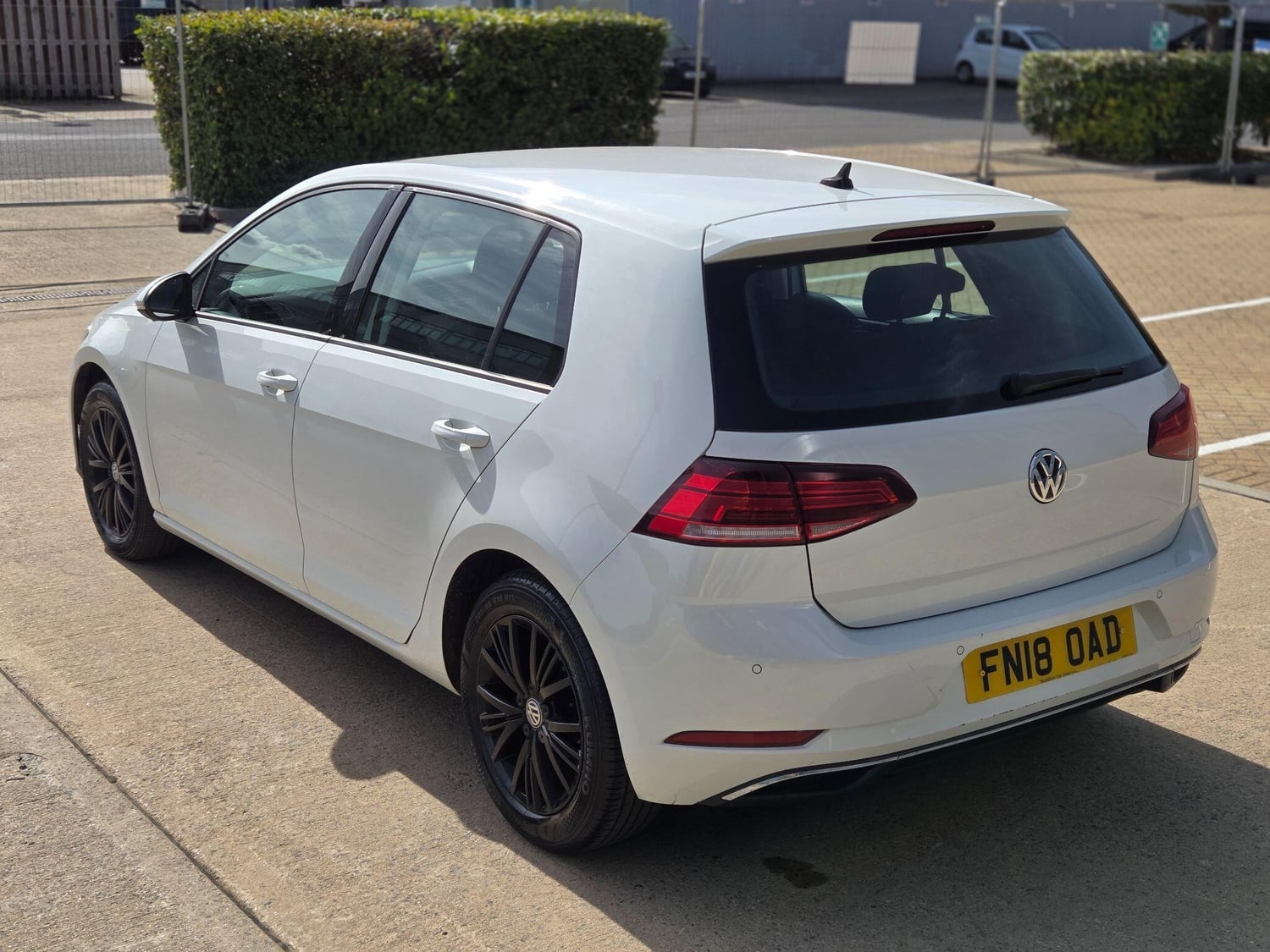 [ berth ]Volkswagen Golf