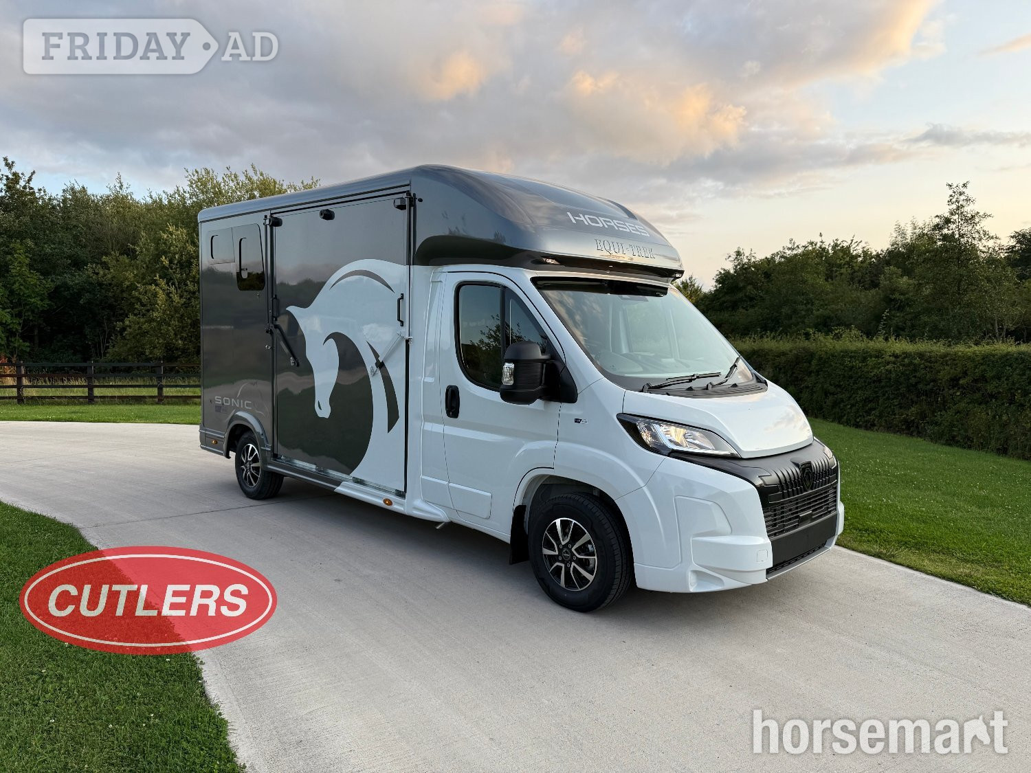 Equi-Trek Sonic Excel Peugeot Horsebox in Yoxall