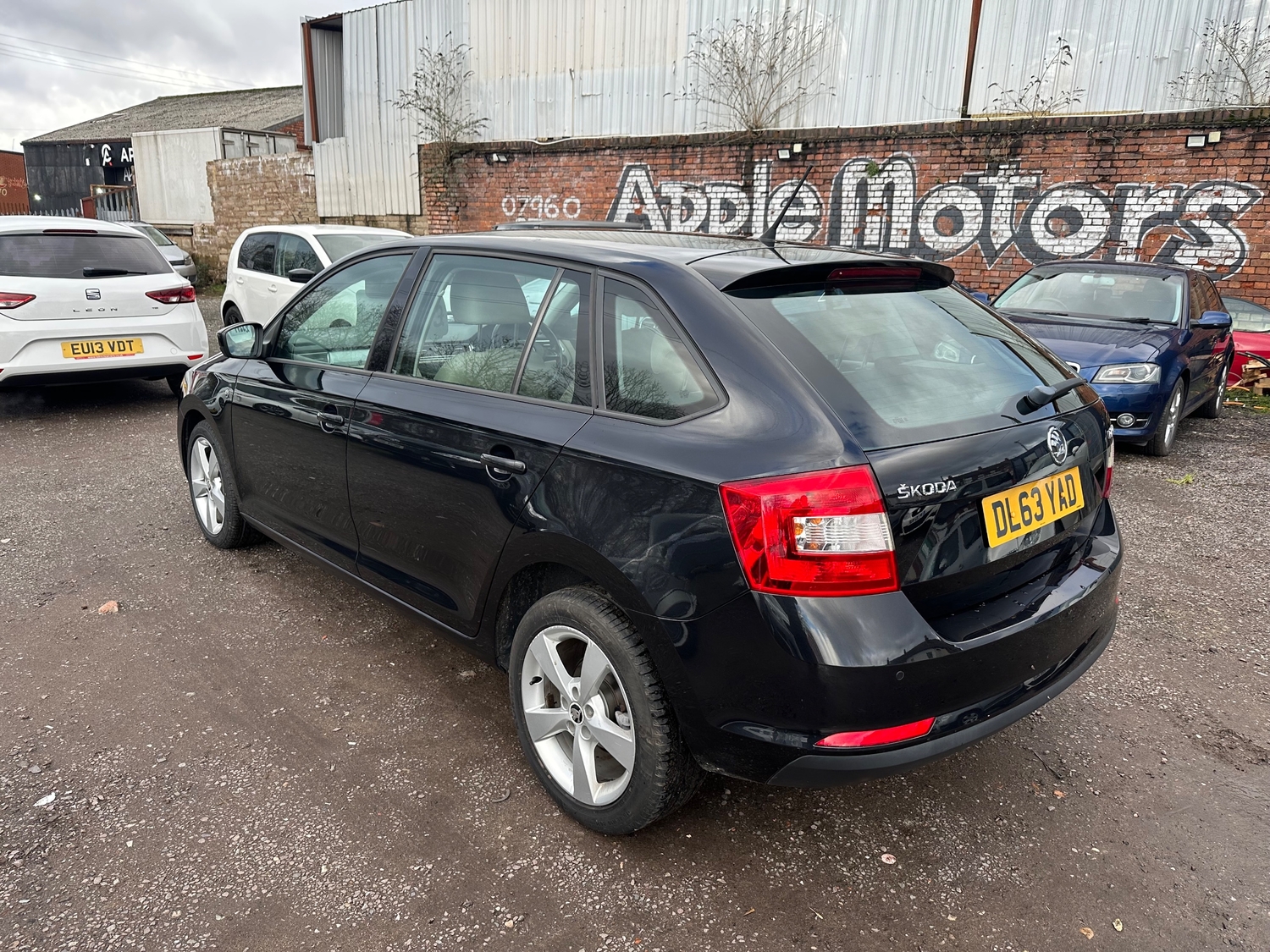 Skoda Rapid Spaceback 2014 - Cars