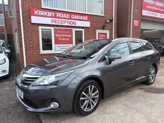 Toyota Avensis 2013
