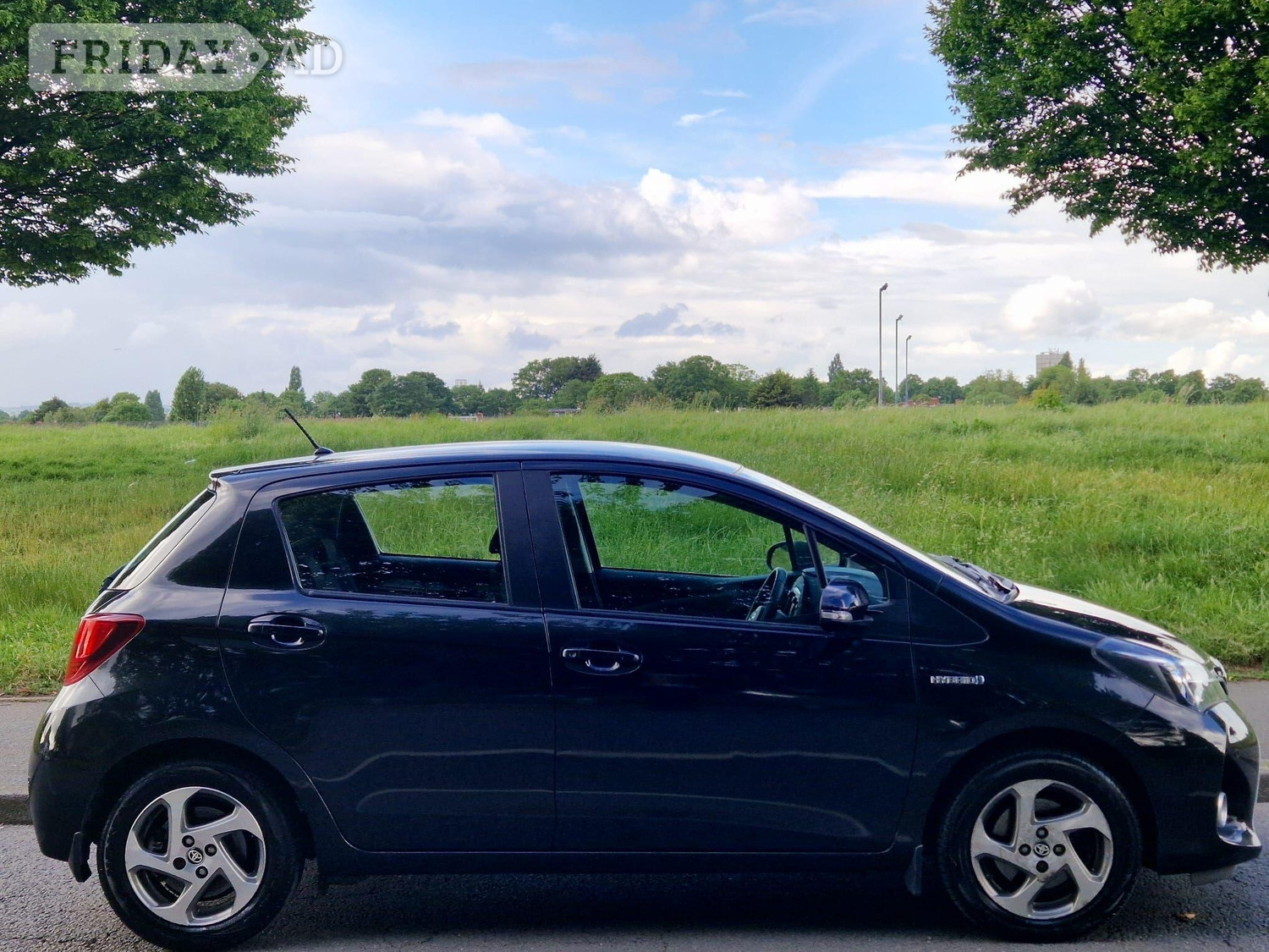 Toyota Yaris 2014 - Cars
