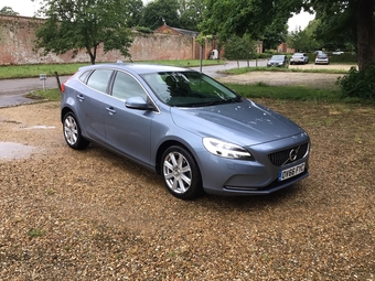 Volvo V40 2016